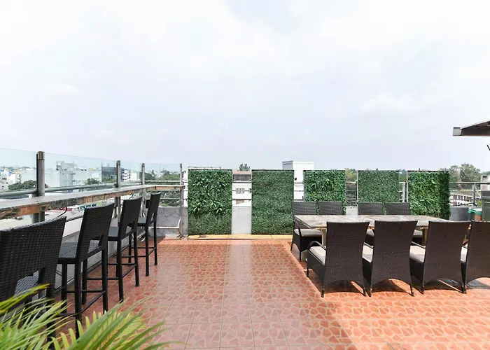 Hotel Roopa